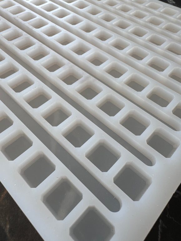 2,3 ml de depositante universal cubo moho de goma - 136 cavidades