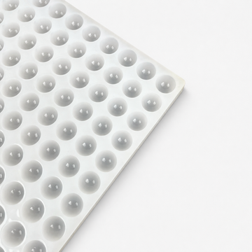 Molde para gomitas de media esfera de silicona de 2.8 mL - 192 cavidades - primer plano, de silicona, para producción comercial