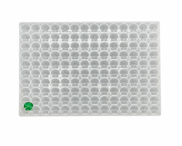 Molde para gomitas de hongo de 3.5 mL - 140 cavidades - vista horizontal, con muestras de gomitas verde esmeralda